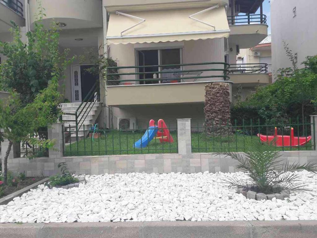 Dimitra Apartments Keramotí Buitenkant foto
